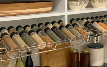 Spice rack