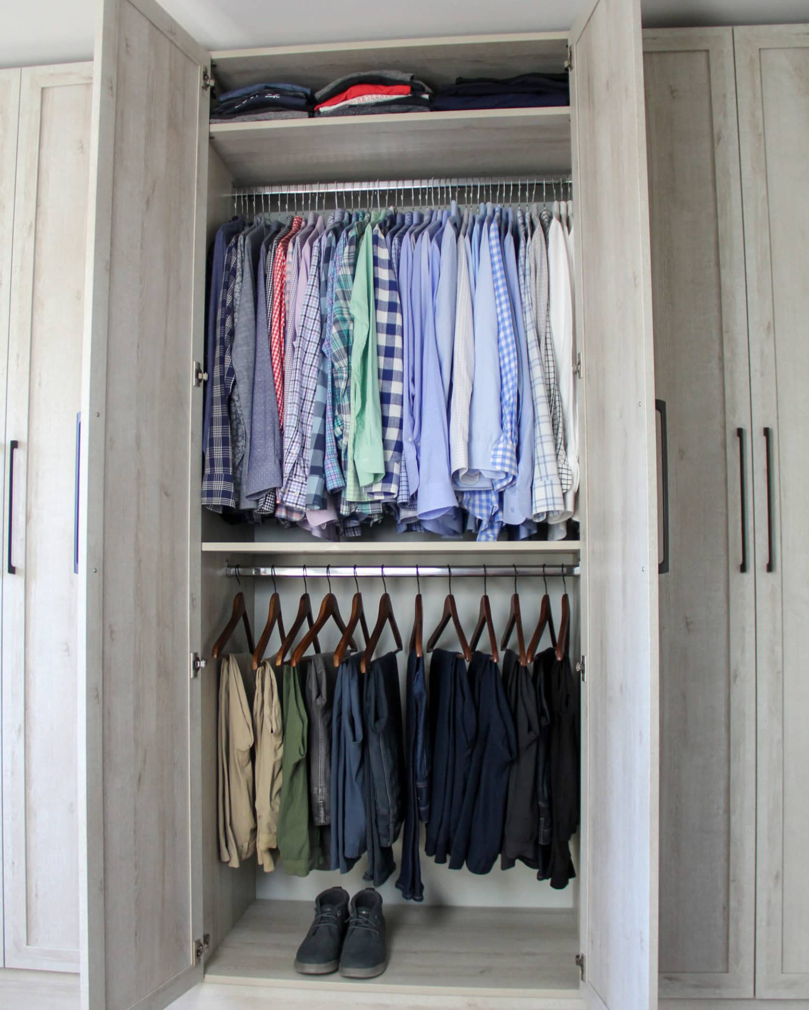 Custom Built-In Wardrobes & Wardrobe Closets | Closet America